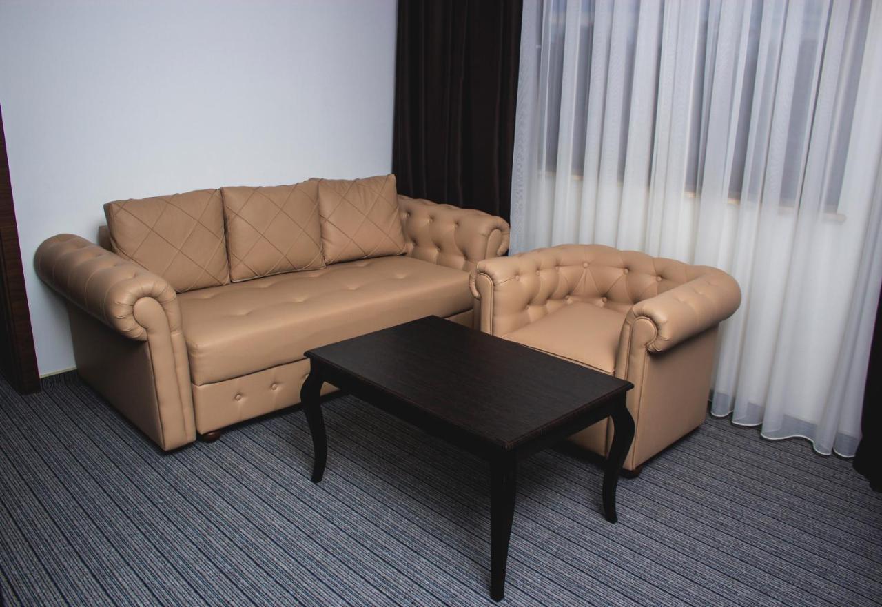 Bernardazzi Grand Hotel 키시나우 외부 사진