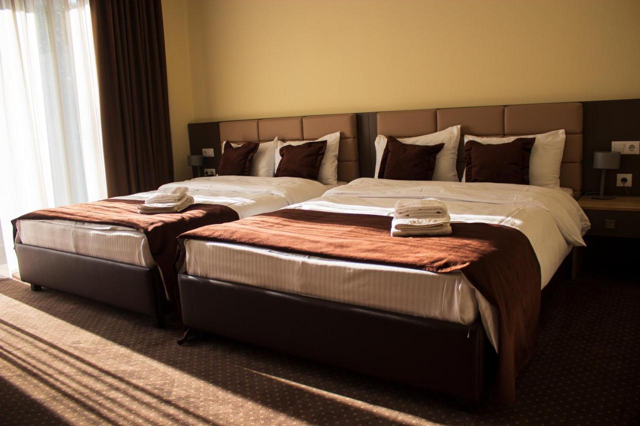 Bernardazzi Grand Hotel 키시나우 외부 사진