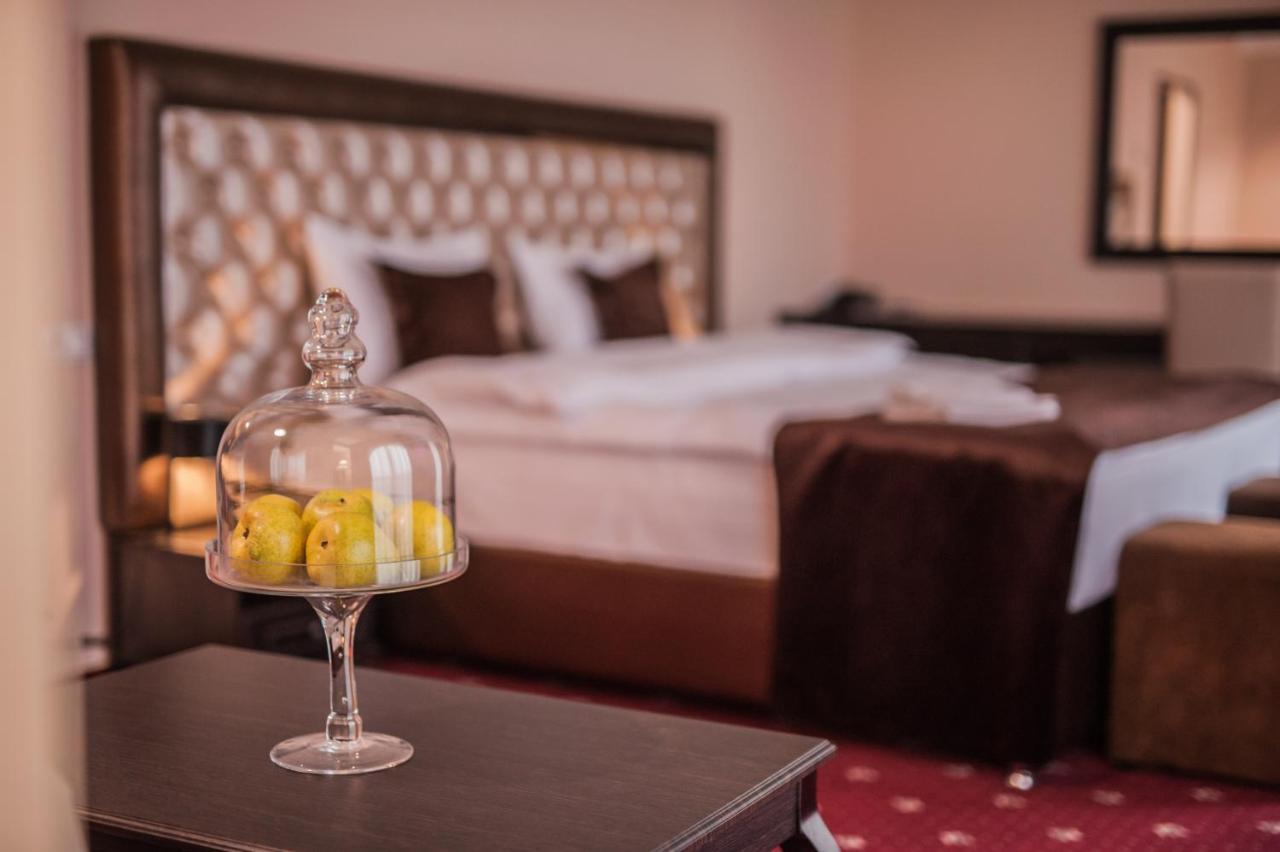 Bernardazzi Grand Hotel 키시나우 외부 사진