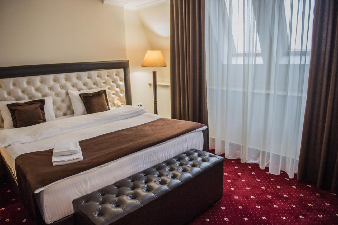 Bernardazzi Grand Hotel 키시나우 외부 사진
