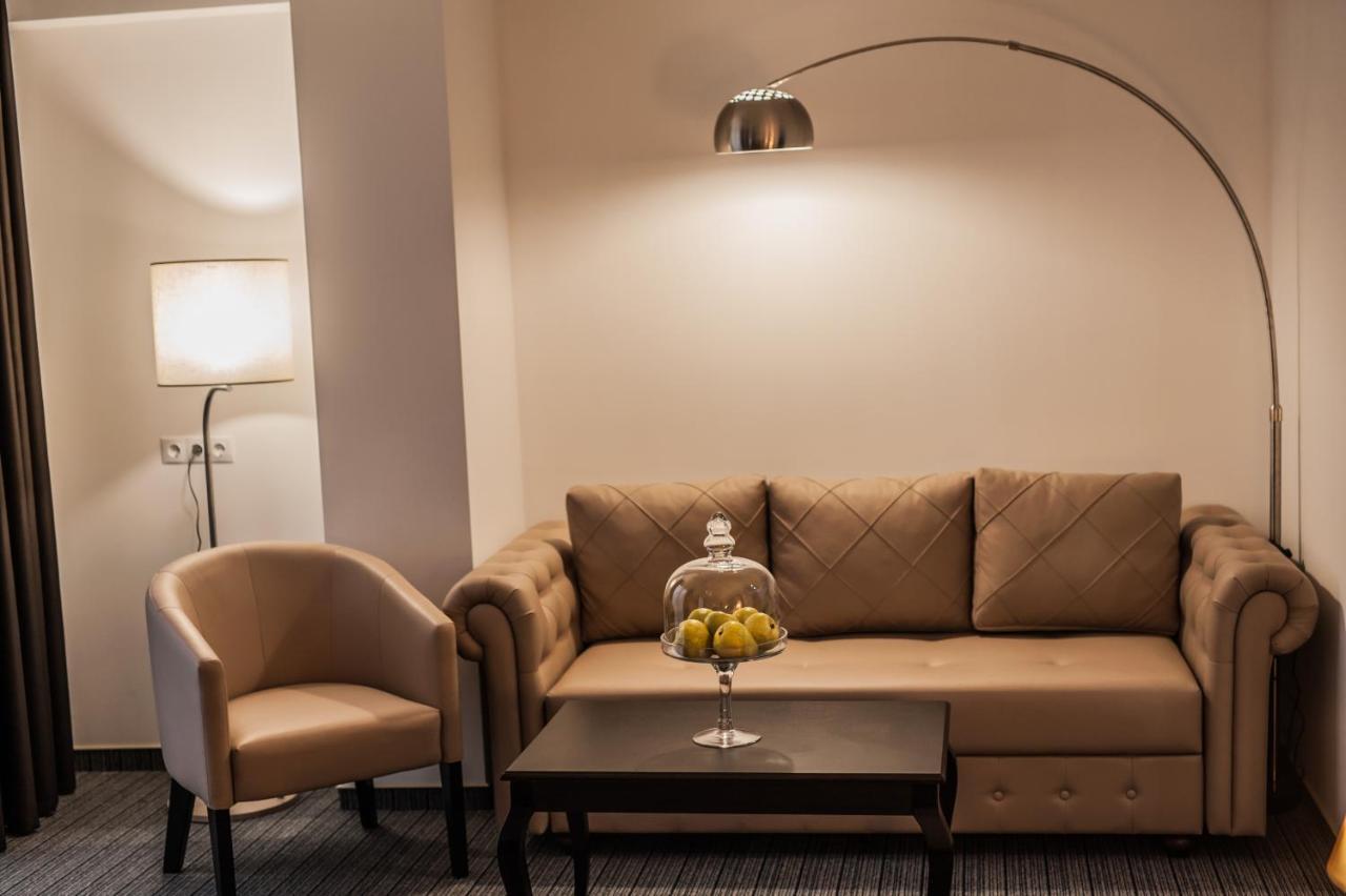 Bernardazzi Grand Hotel 키시나우 외부 사진
