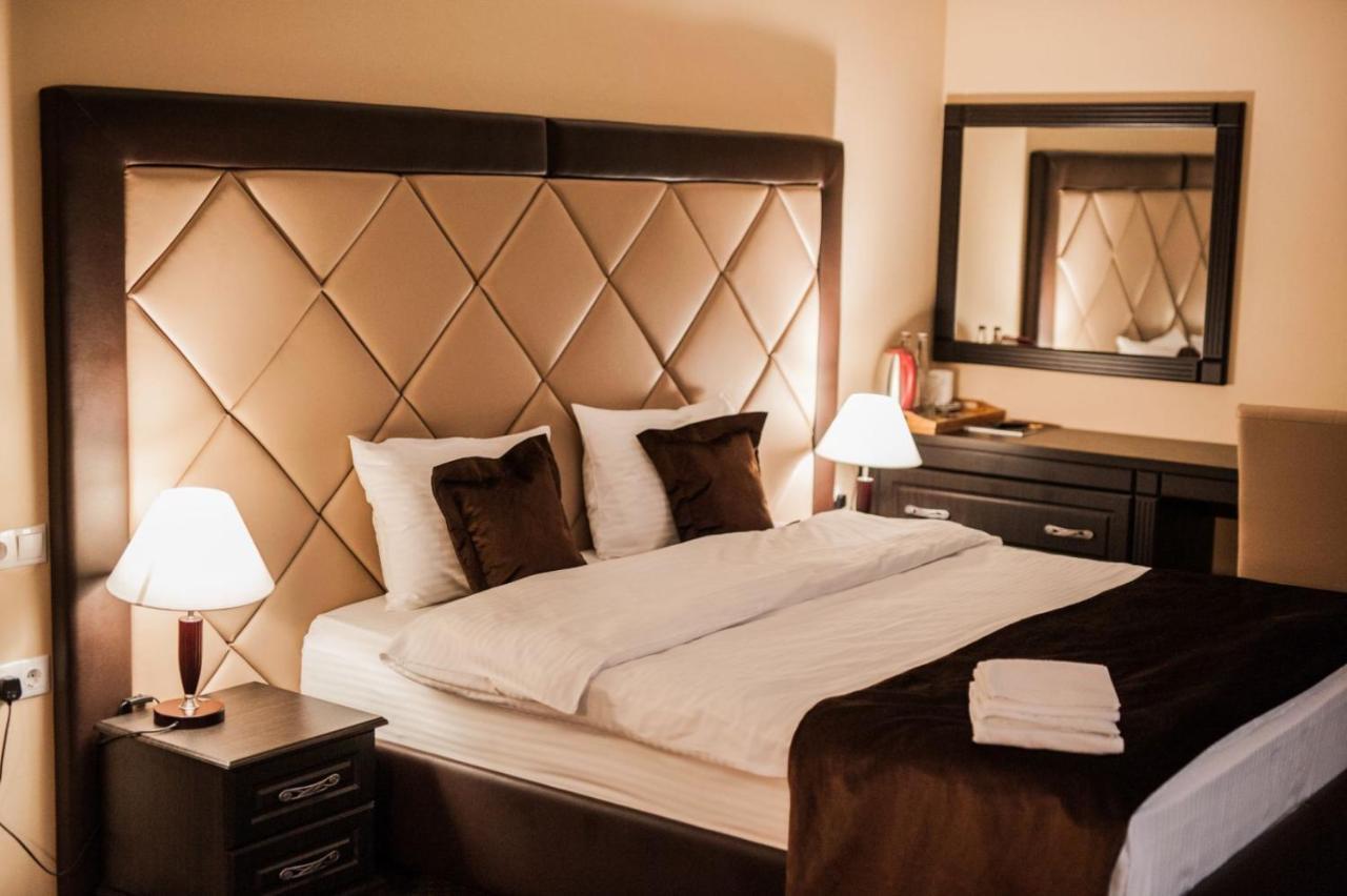 Bernardazzi Grand Hotel 키시나우 외부 사진